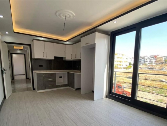 250 m² Çift Katlı GazÇelik Ev