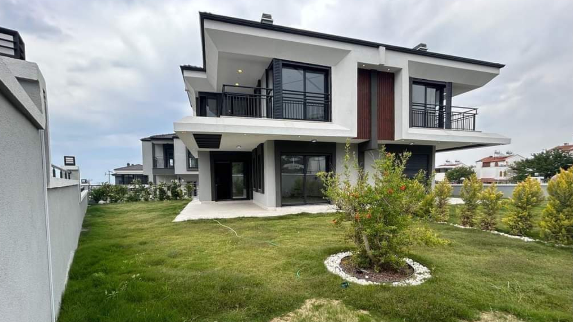 125 m² Çift Katlı GazÇelik Ev 